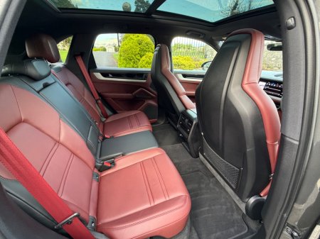 2024 Porsche Cayenne - photo 14