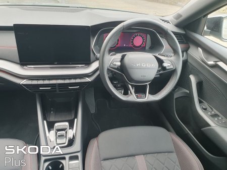 2025 Skoda Octavia - photo 2