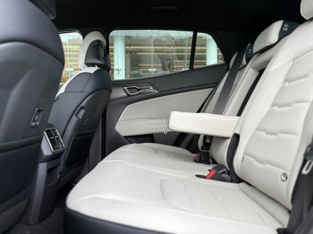 2026 Kia Sportage - photo 4
