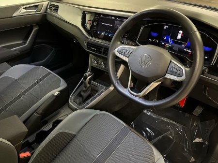 2024 Volkswagen Polo - photo 9