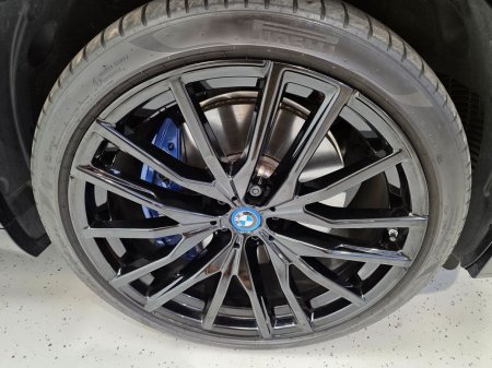 2025 BMW X5 - photo 8