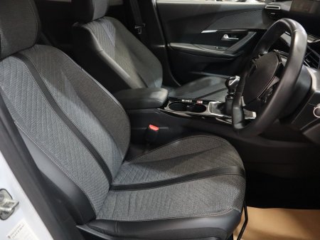 2024 Peugeot 2008 - photo 23