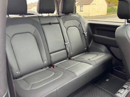 2022 Land Rover Defender - photo 14