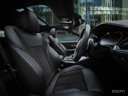 2021 BMW 3-Series - photo 14