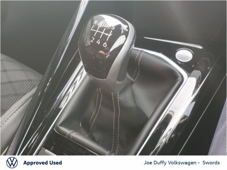 2024 Volkswagen Golf - photo 12