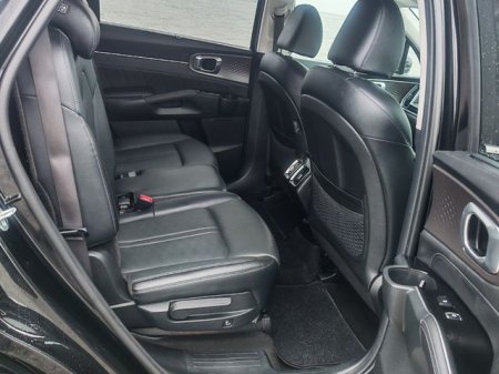 2024 Kia Sorento - photo 12