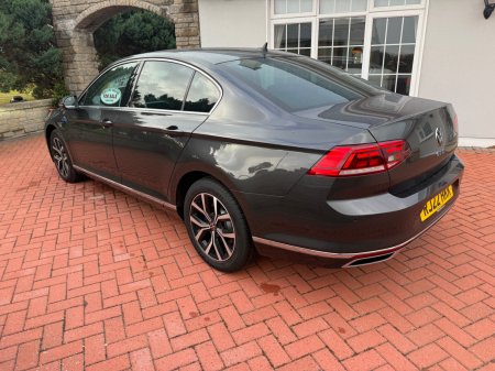2022 Volkswagen Passat - photo 9