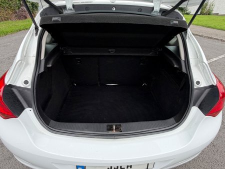 2015 Vauxhall Astra - photo 10