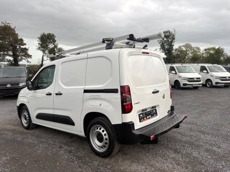 2019 Vauxhall Combo - photo 4