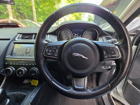 2020 Jaguar E-Pace - photo 20