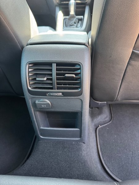 2016 Volkswagen Jetta - photo 17