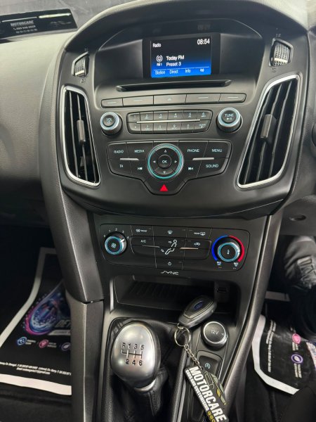 2017 Ford Focus - photo 20
