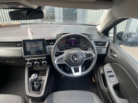2023 Renault Clio - photo 12