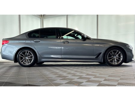 2019 BMW 5-Series - photo 2