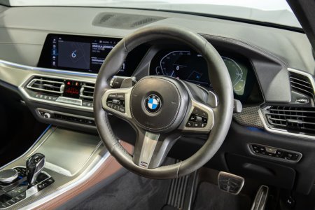 2020 BMW X5 - photo 9