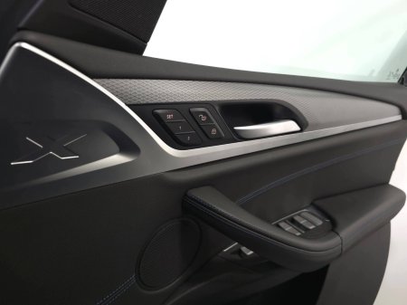2018 BMW X3 - photo 24