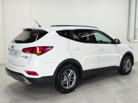 2017 Hyundai Santa Fe - photo 10