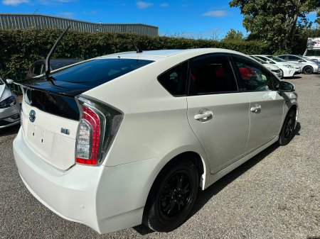 2015 Toyota Prius - photo 7