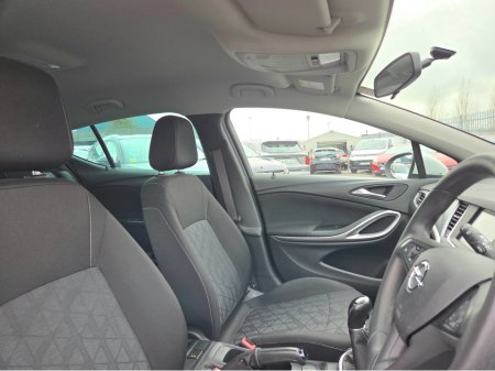 2019 Opel Astra - photo 11