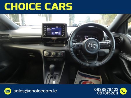 2021 Toyota Yaris - photo 6