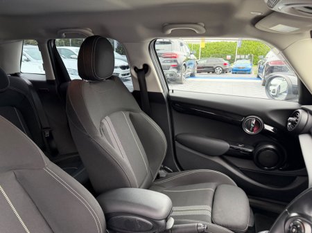 2019 Mini Cooper - photo 21