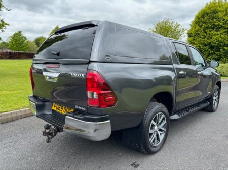 2020 Toyota Hilux - photo 6