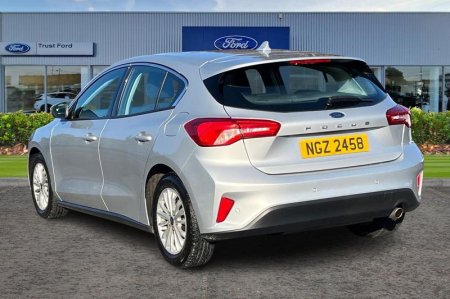 2019 Ford Focus - photo 2
