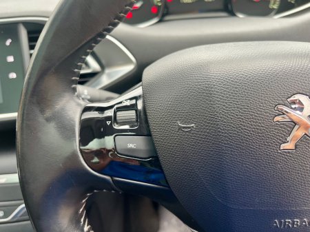 2019 Peugeot 308 - photo 18