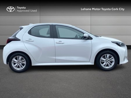 2024 Toyota Yaris - photo 3