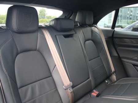 2026 Porsche Macan - photo 23