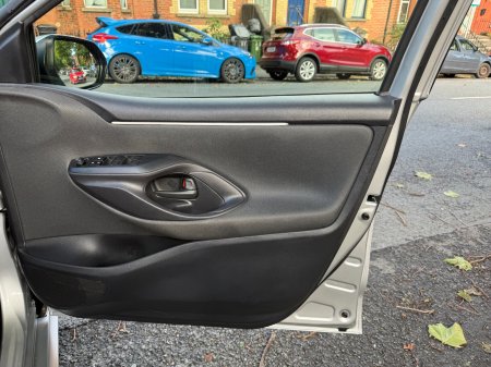 2022 Toyota Yaris - photo 13