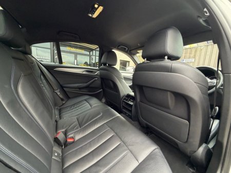 2019 BMW 5-Series - photo 11