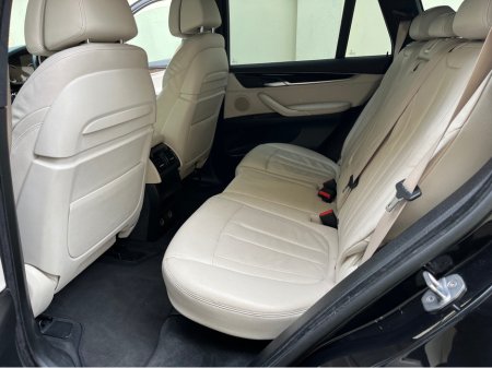 2016 BMW X5 - photo 16