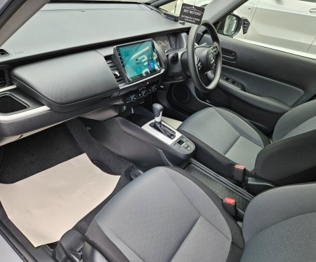 2023 Honda Fit - photo 31