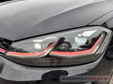 2020 Volkswagen Golf - photo 15