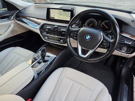 2018 BMW 5-Series - photo 9