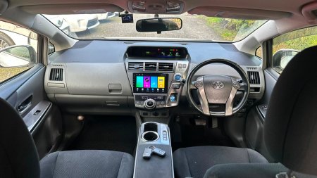 2015 Toyota Prius - photo 9