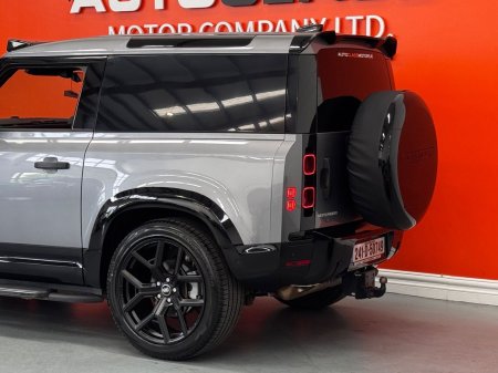 2024 Land Rover Defender - photo 6