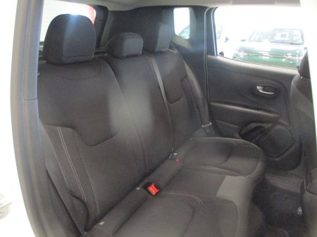 2023 Jeep Renegade - photo 14