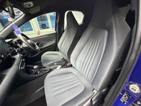2021 Toyota Yaris - photo 27