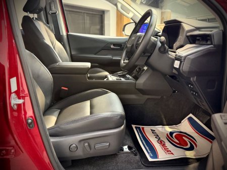 2026 Toyota Hilux - photo 9