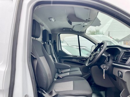 2023 Ford Transit Custom - photo 4