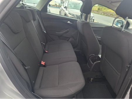 2016 Ford Focus - photo 8