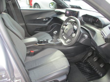 2024 Peugeot 2008 - photo 9