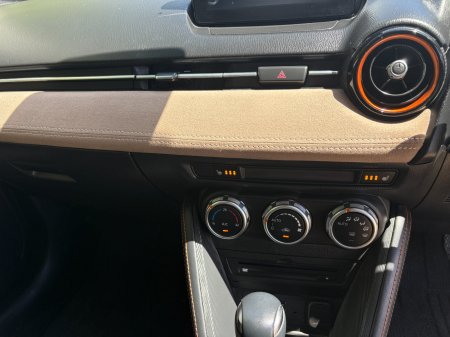 2017 Mazda Demio - photo 11