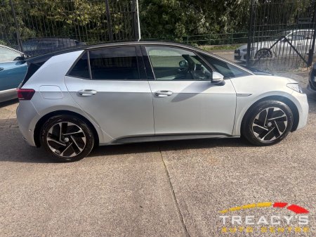 2023 Volkswagen ID.3 - photo 2