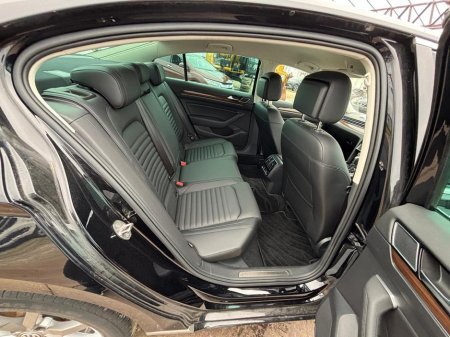 2020 Volkswagen Passat - photo 6