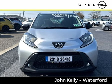 2023 Toyota Aygo X - photo 2