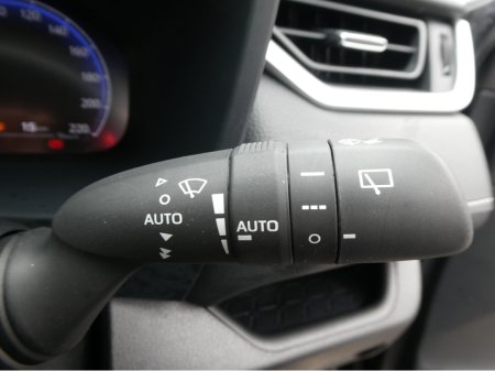 2025 Toyota RAV4 - photo 26