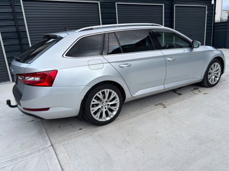 2021 Skoda Superb - photo 7